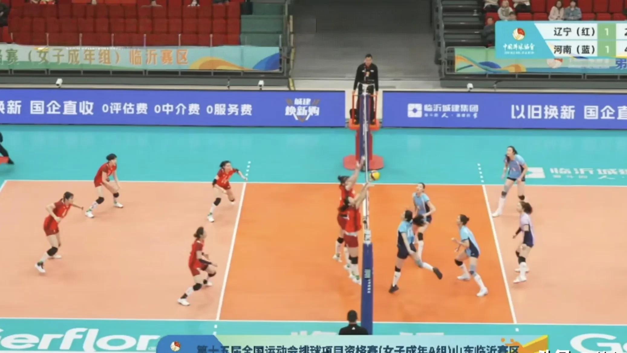 开云棋牌哈兰德重返赛场，大比分获胜首场状态出色，DWG观众沸腾！(哈兰德最新转会)