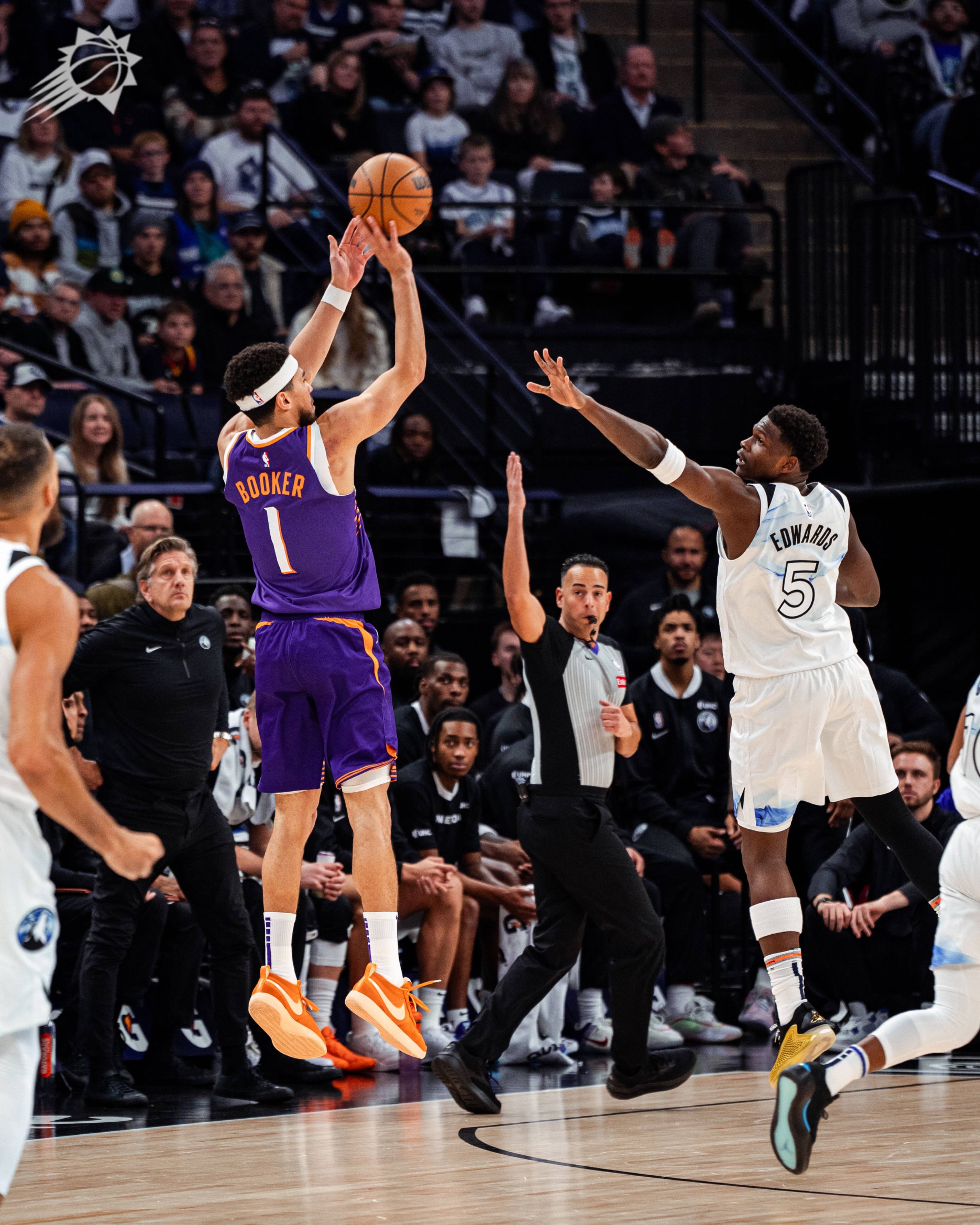 安卓关于关键时刻突围战来临，成都蓉城围绕NBA季后赛绝杀压哨，质疑声仍在，更衣室氛围转暖的信息